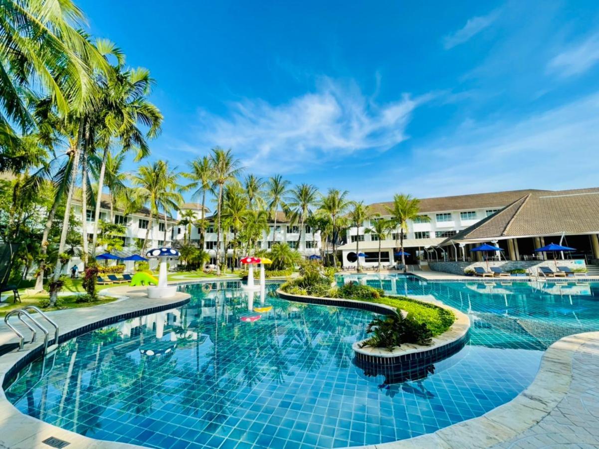 Nh Boat Lagoon Phuket Resort Екстериор снимка