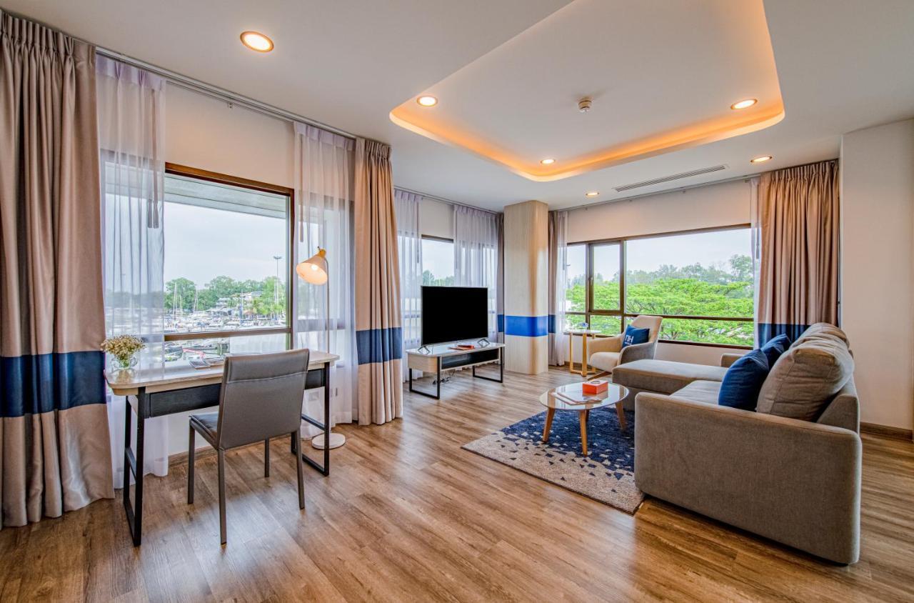 Nh Boat Lagoon Phuket Resort Екстериор снимка